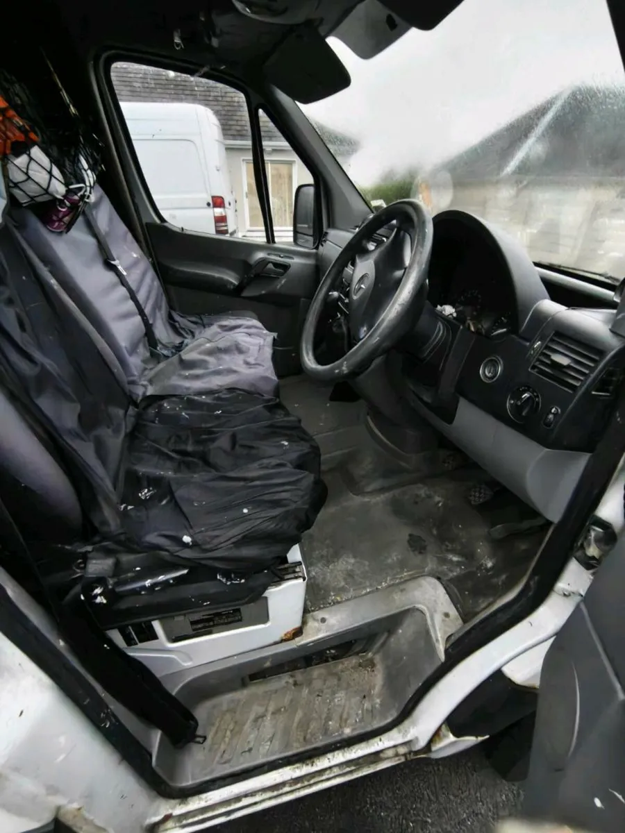 Mercedes Sprinter 311 - Image 4