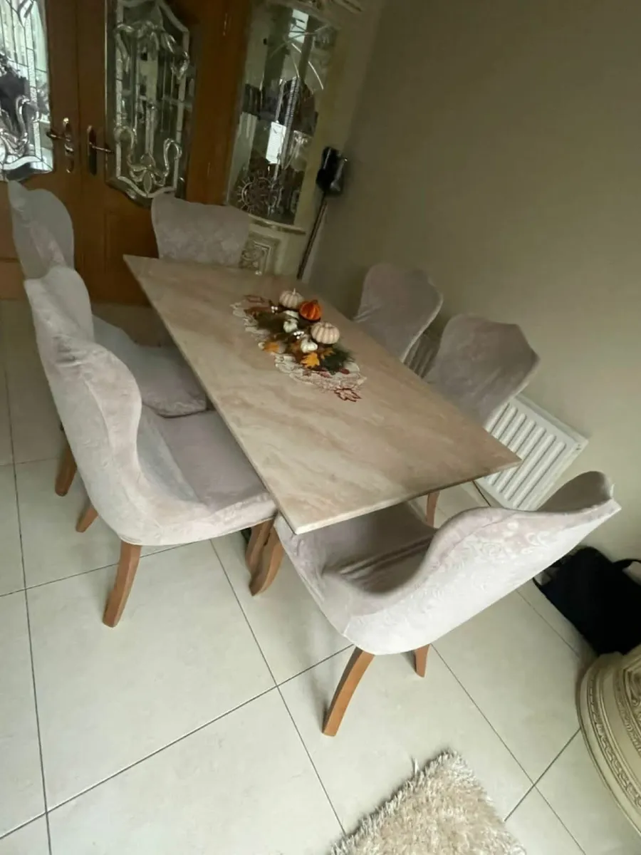 table chairs - Image 2