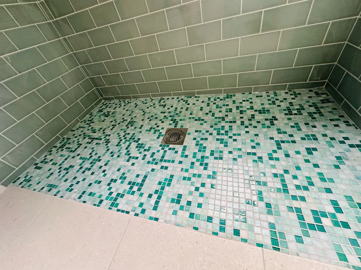 AQUA MARINE TILE MOSAICS WET ROOMS SHOWERS - Image 1