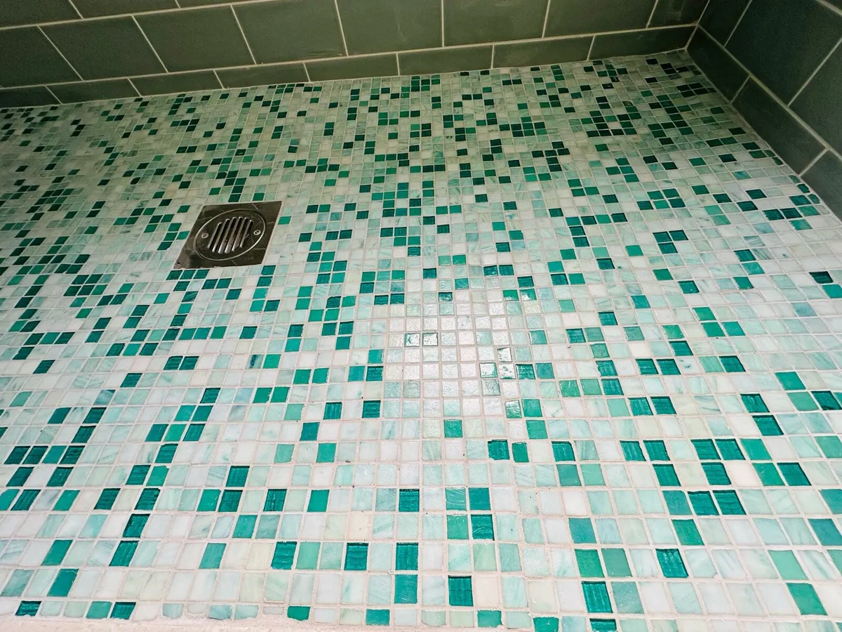 AQUA MARINE TILE MOSAICS WET ROOMS SHOWERS - Image 3