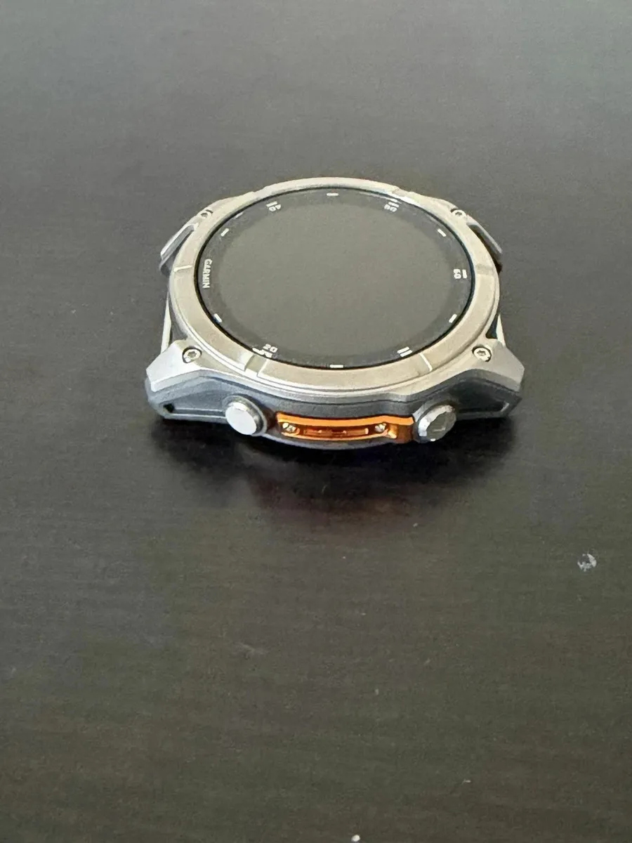 fenix 8 51mm sapphire titanium ( Excellent) - Image 3