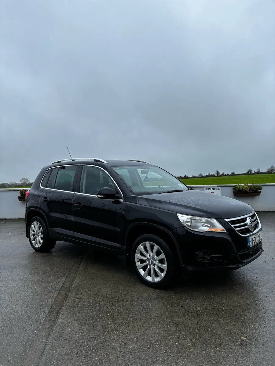 2011 Volkswagen Tiguan 4 motion - Image 1
