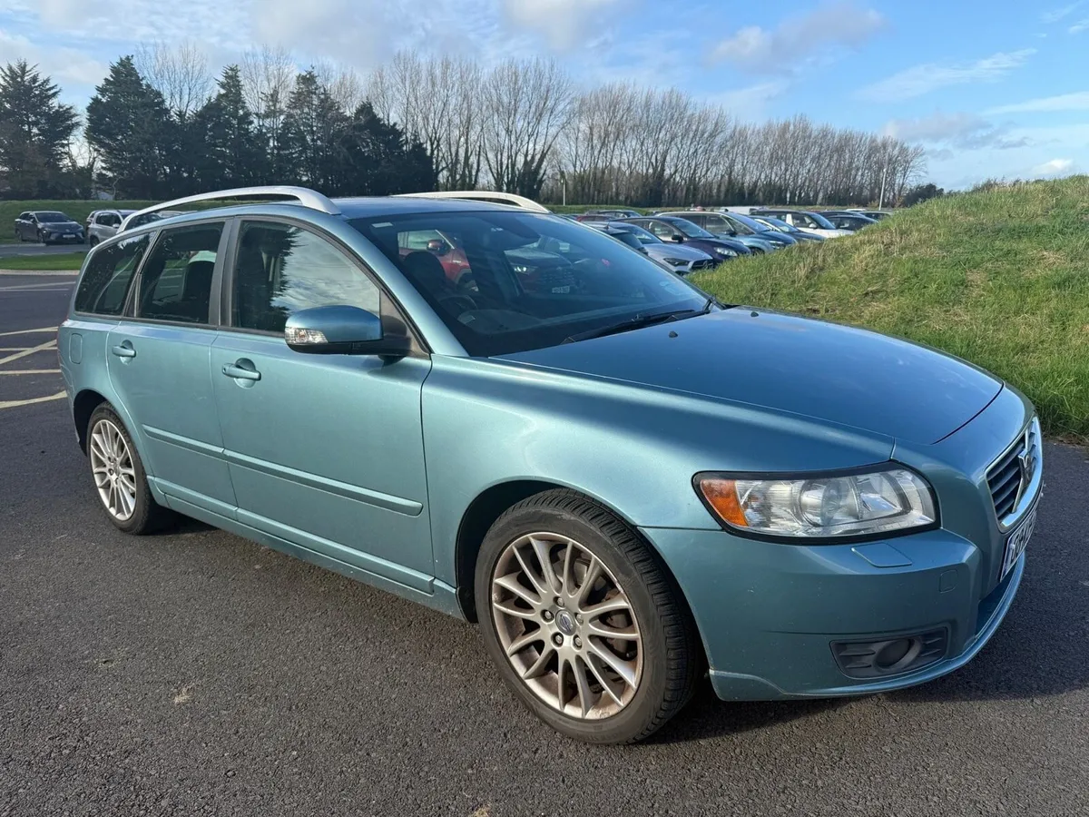 HIGH SPEC VOLVO V50 1.8 PETROL NCT - Image 1
