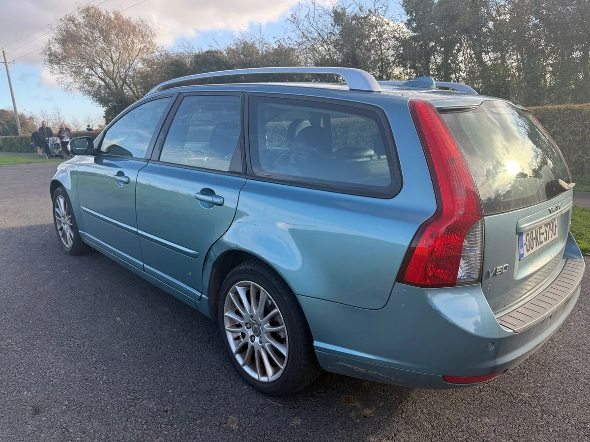 HIGH SPEC VOLVO V50 1.8 PETROL NCT - Image 4