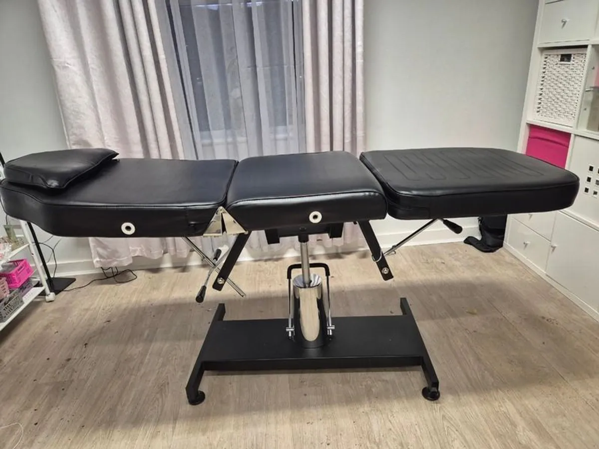 Beauty bed hydraulic - Image 1