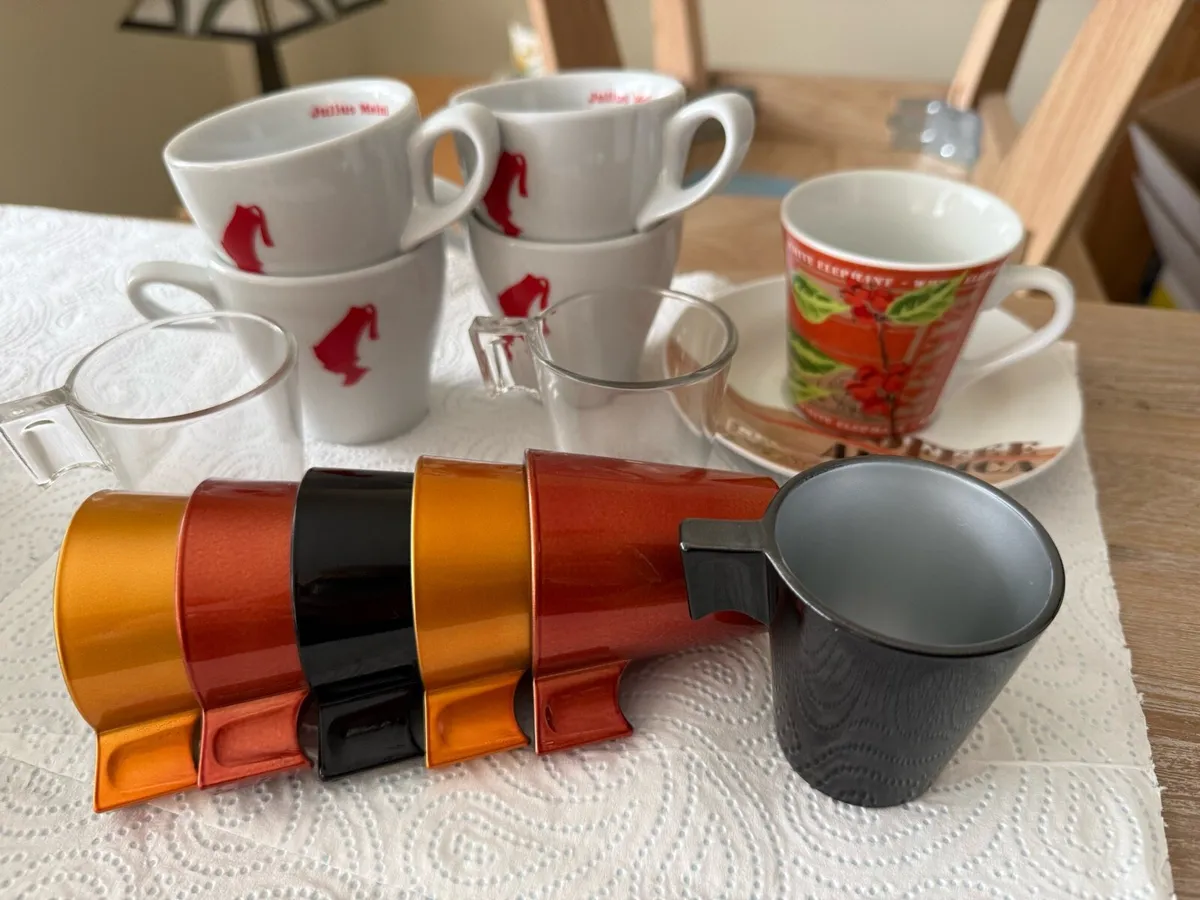 Coffee Cups Assortment - Image 1