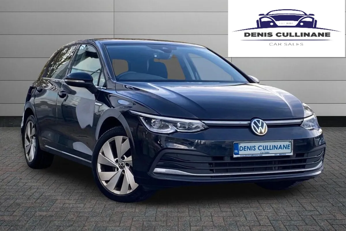 Volkswagen Golf 2022 - Image 1