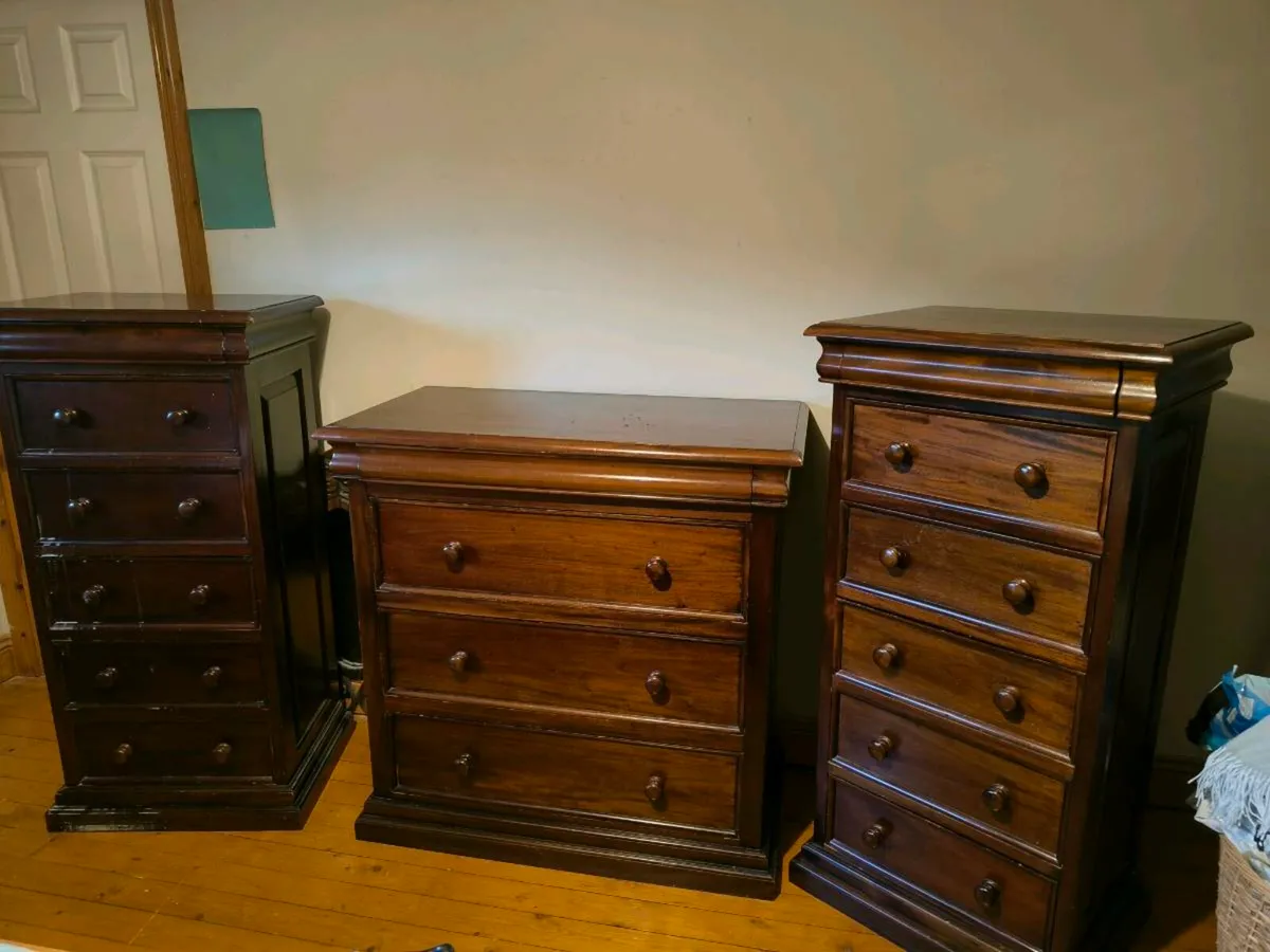 Solid chest of drawers & 2 tallboys - Image 1