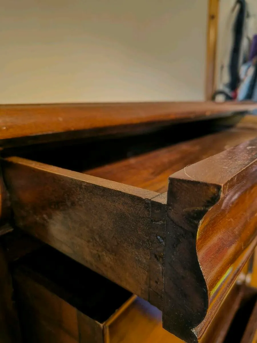 Solid chest of drawers & 2 tallboys - Image 4