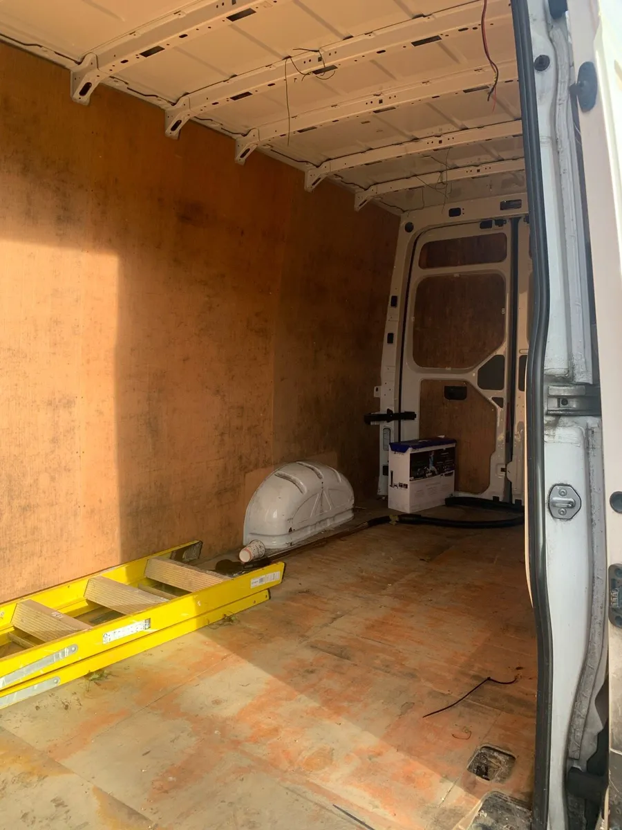 Vw crafter l w b high roof - Image 4