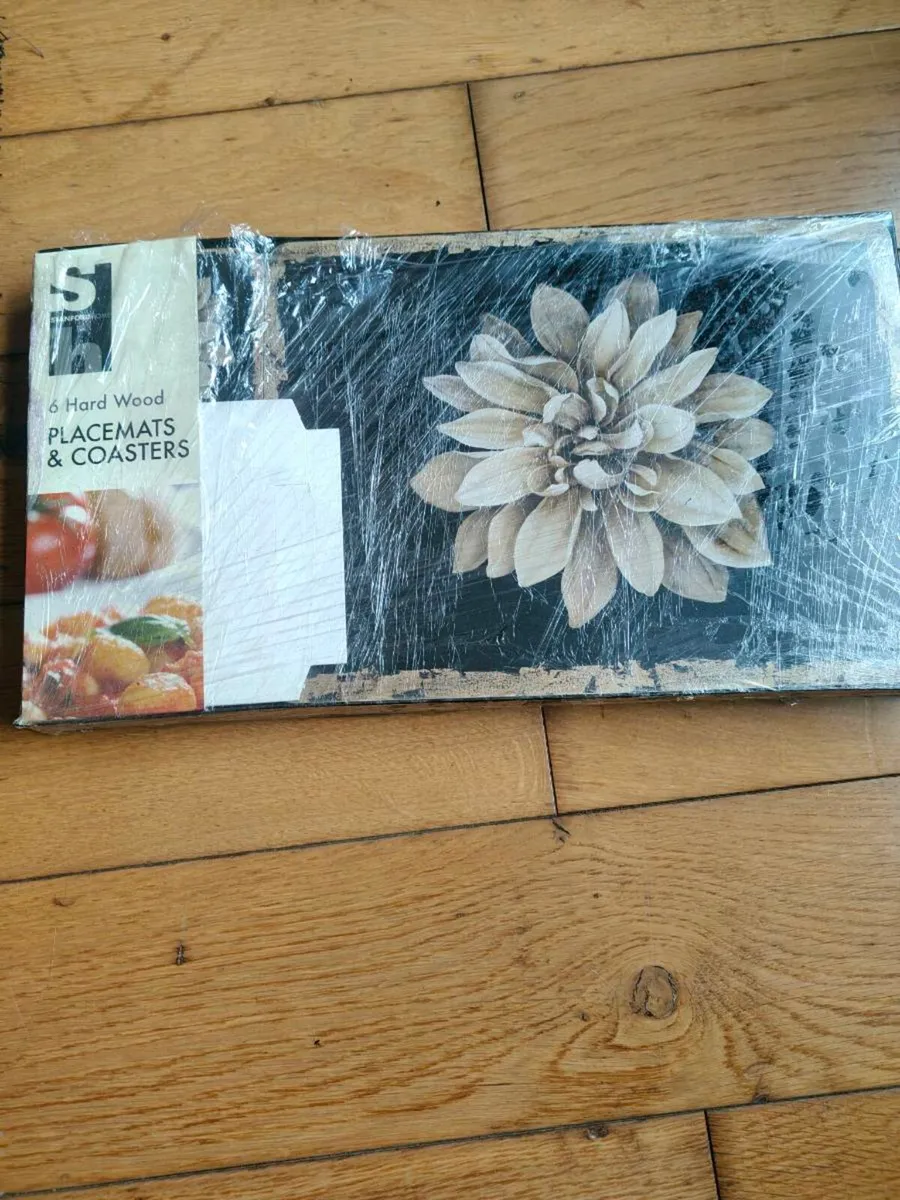 Placemats and coasters