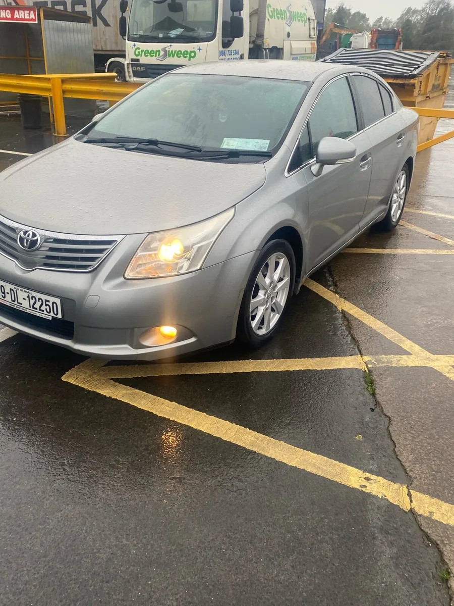 Toyota avensis - Image 1
