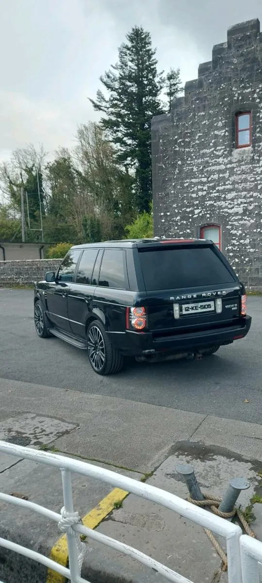 Range rover 5 seater diesel 4.4 v8 - Image 4