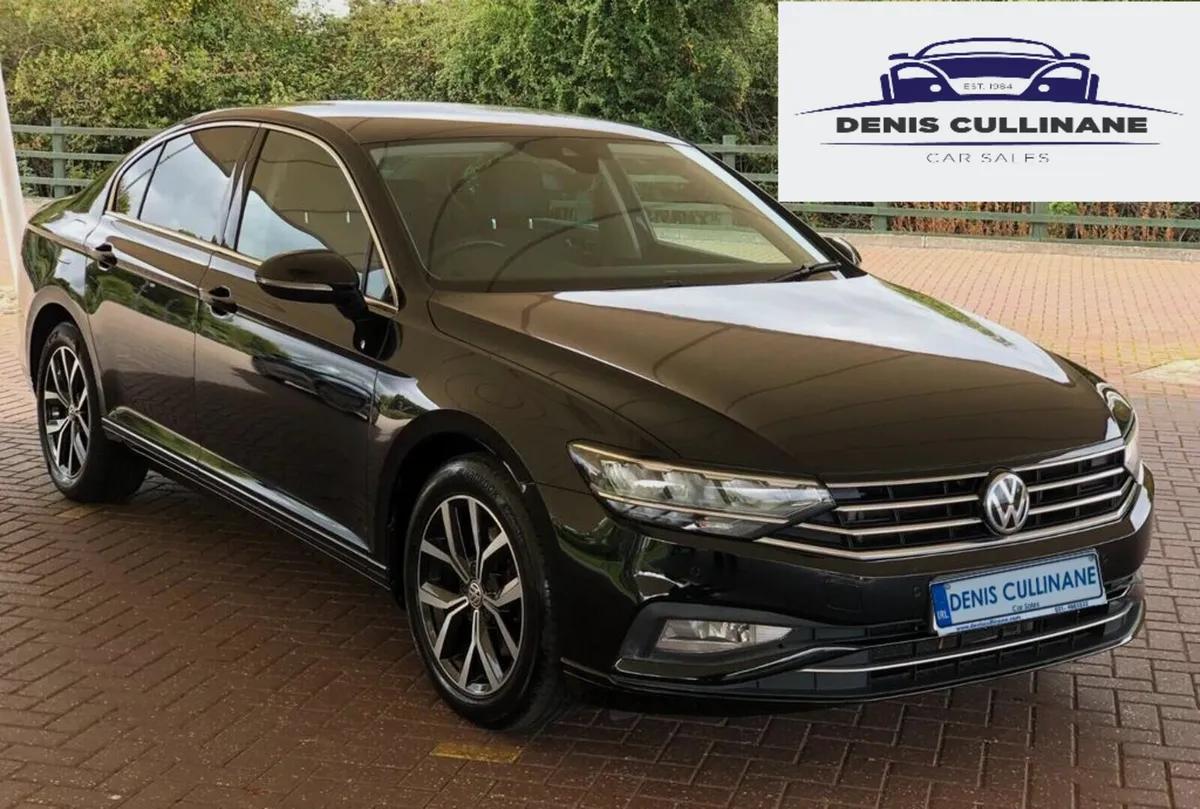Volkswagen Passat 2021 - Image 1