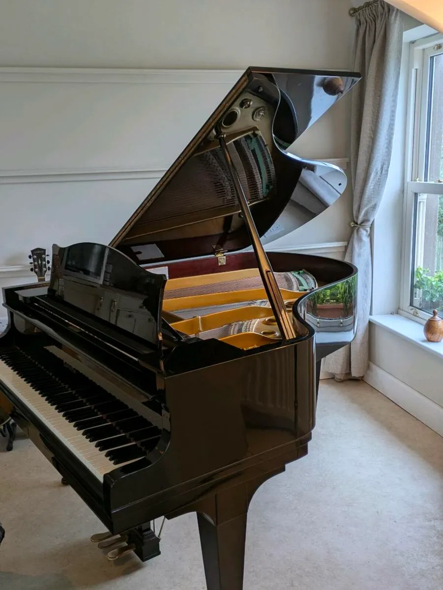 Diapason baby grand piano - Image 1