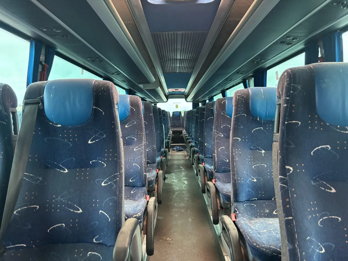 2008 Iveco Hispano needs engine - Image 3