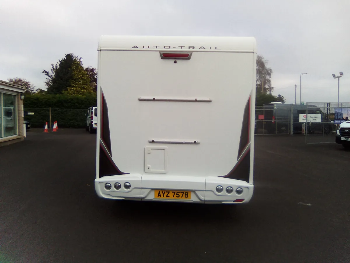 Auto trail F60 2021 automatic - Image 4