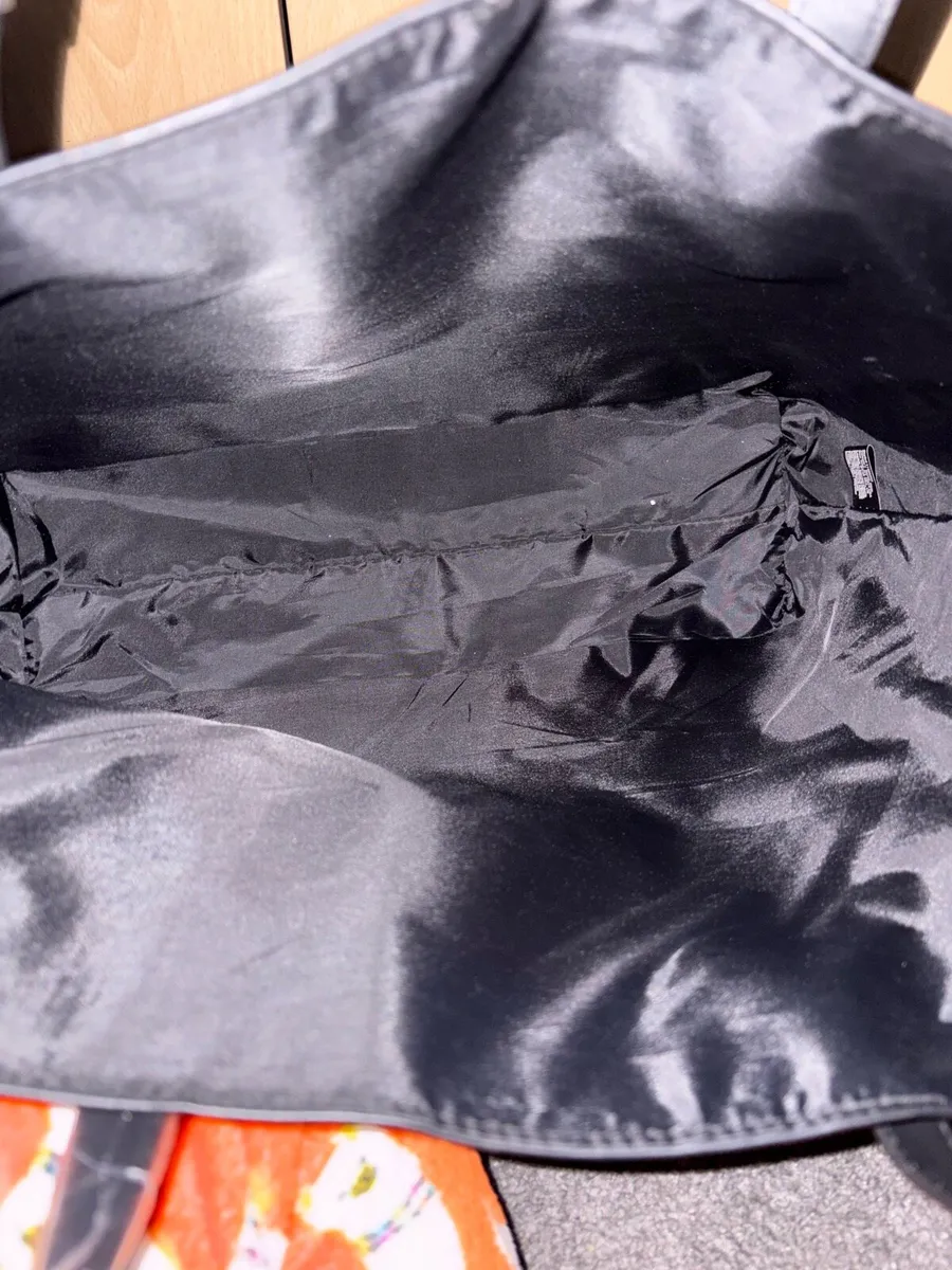 Victoria’s Secret Bag - Image 4