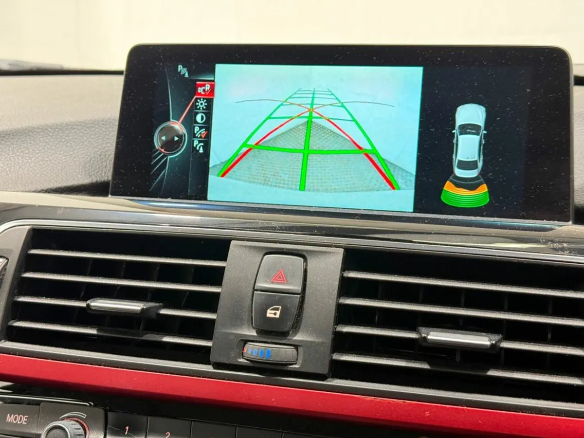 BMW 3-Series 320D Automatic - Image 4