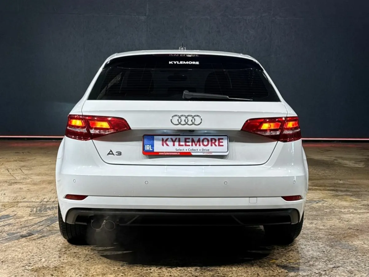 Audi A3 AUTOMATIC 1.4L TFSI - FACTORY ALLOYS - REV - Image 4