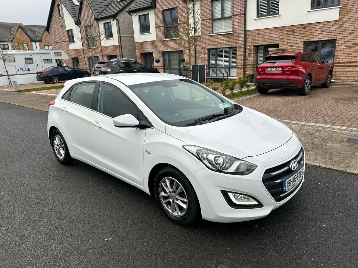 151 HYUNDAI I30 DELUXE €6,950 NCT 10-26 - Image 1