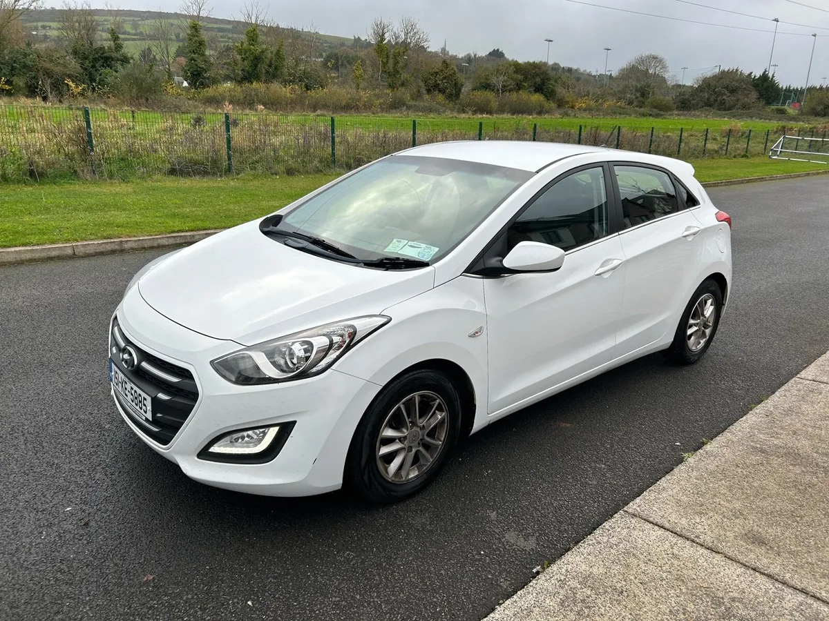 151 HYUNDAI I30 DELUXE €6,950 NCT 10-26 - Image 3