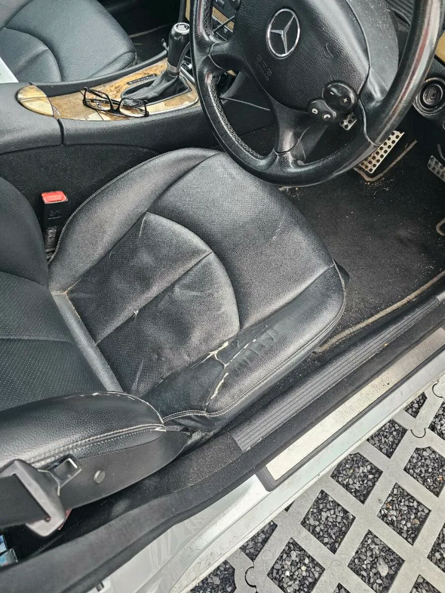 Mercedes E200 kompressor avantgarde AMG - Image 3