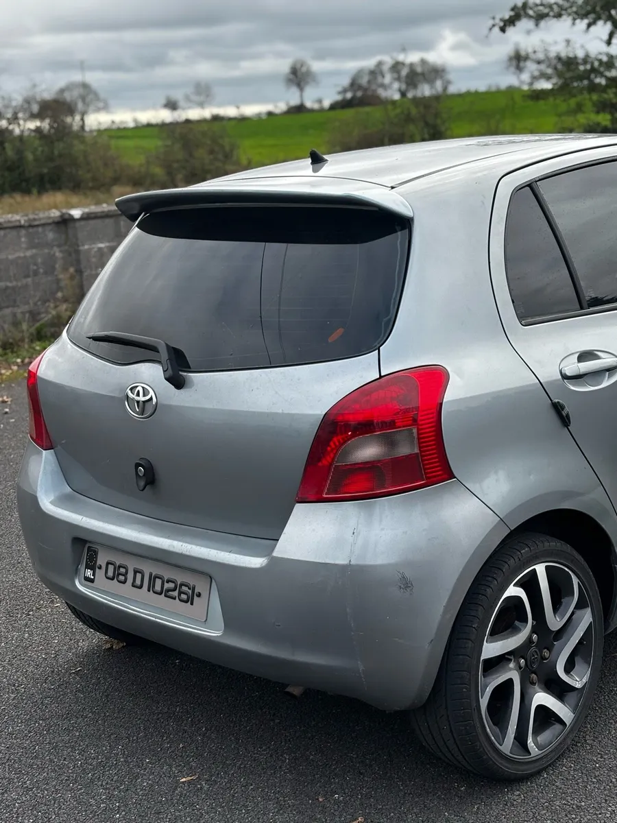 TOYOTA YARIS 08 - Image 3