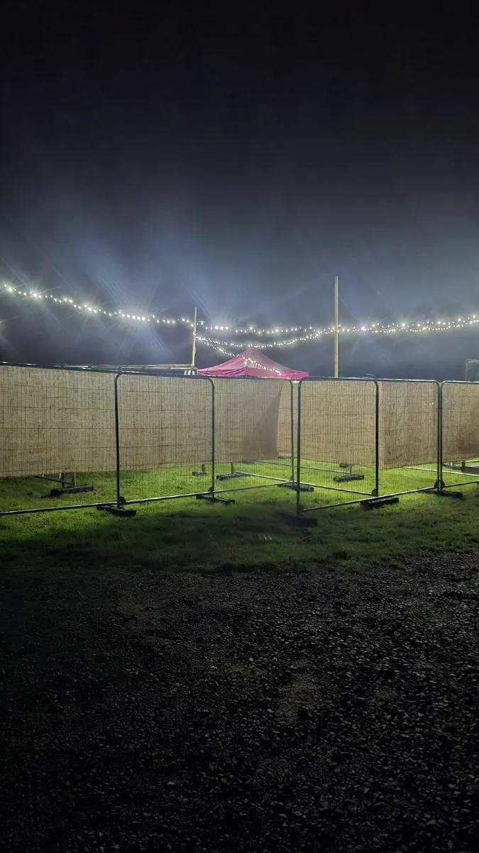 rolls of 1.37m wide hessian (200m total) - Image 3