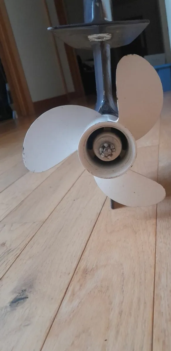 Yamaha outboard - Image 3