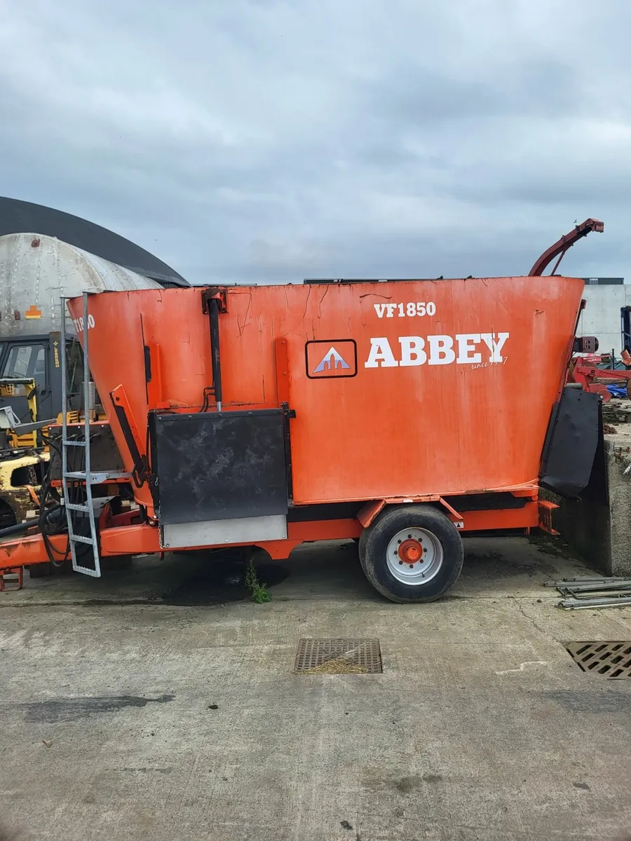 Abbey 1850 diet feeder - Image 1