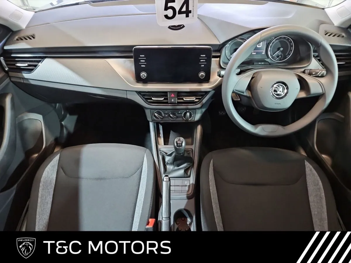Skoda Scala Active 1.0tsi 95hp - On Board Screen - Image 3