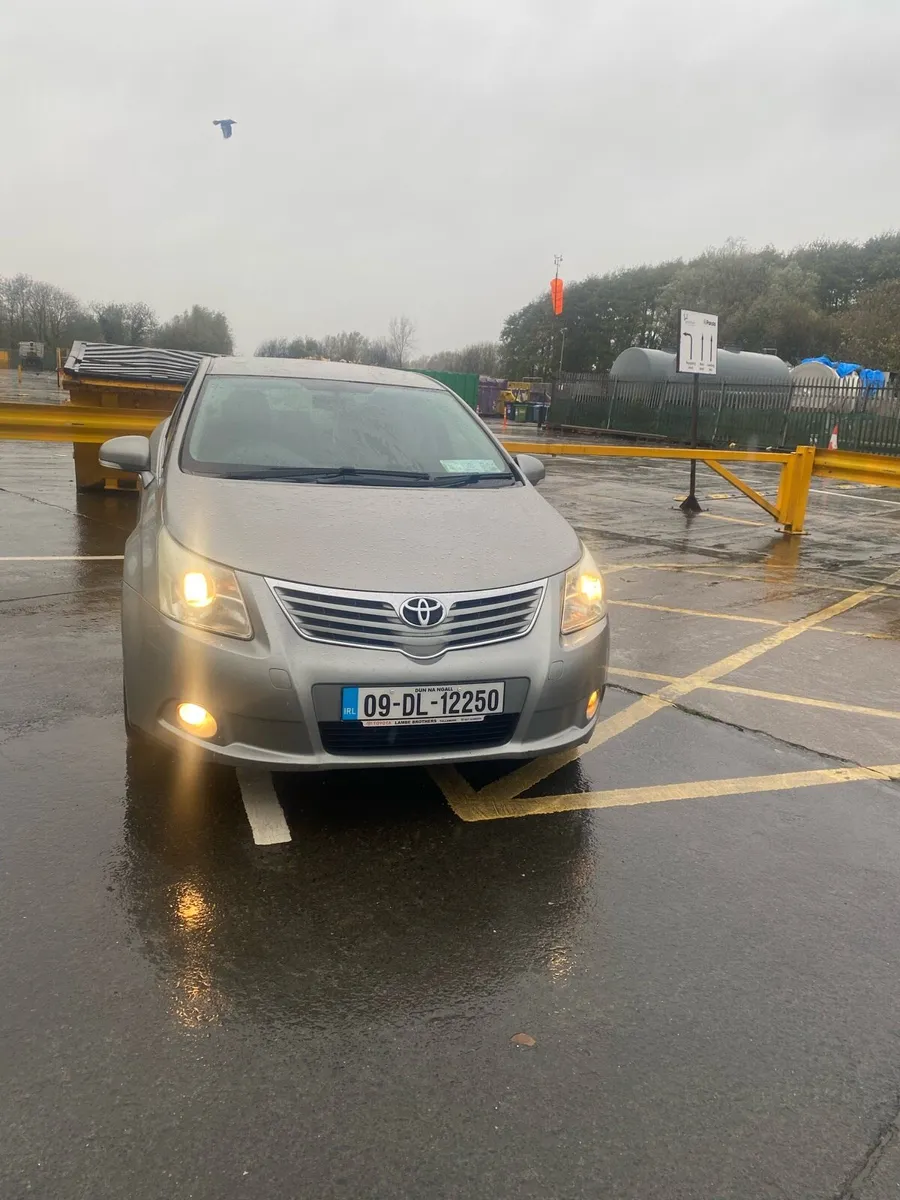 Toyota avensis - Image 3