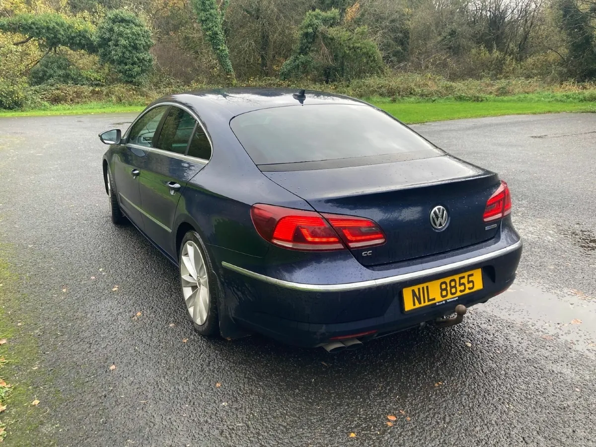 Volkswagen Passat 2013 - Image 1