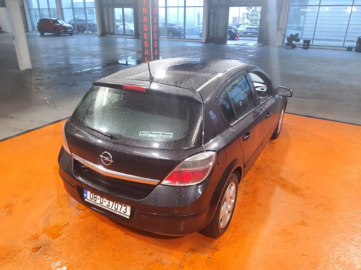 Opel Astra 1.4 16V Exclusiv - Image 3