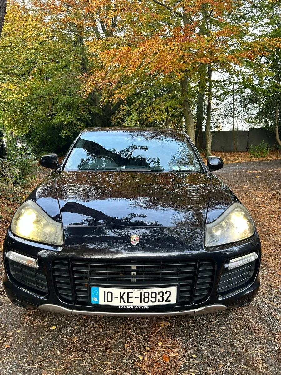 Porsche Cayenne GTS - Image 1
