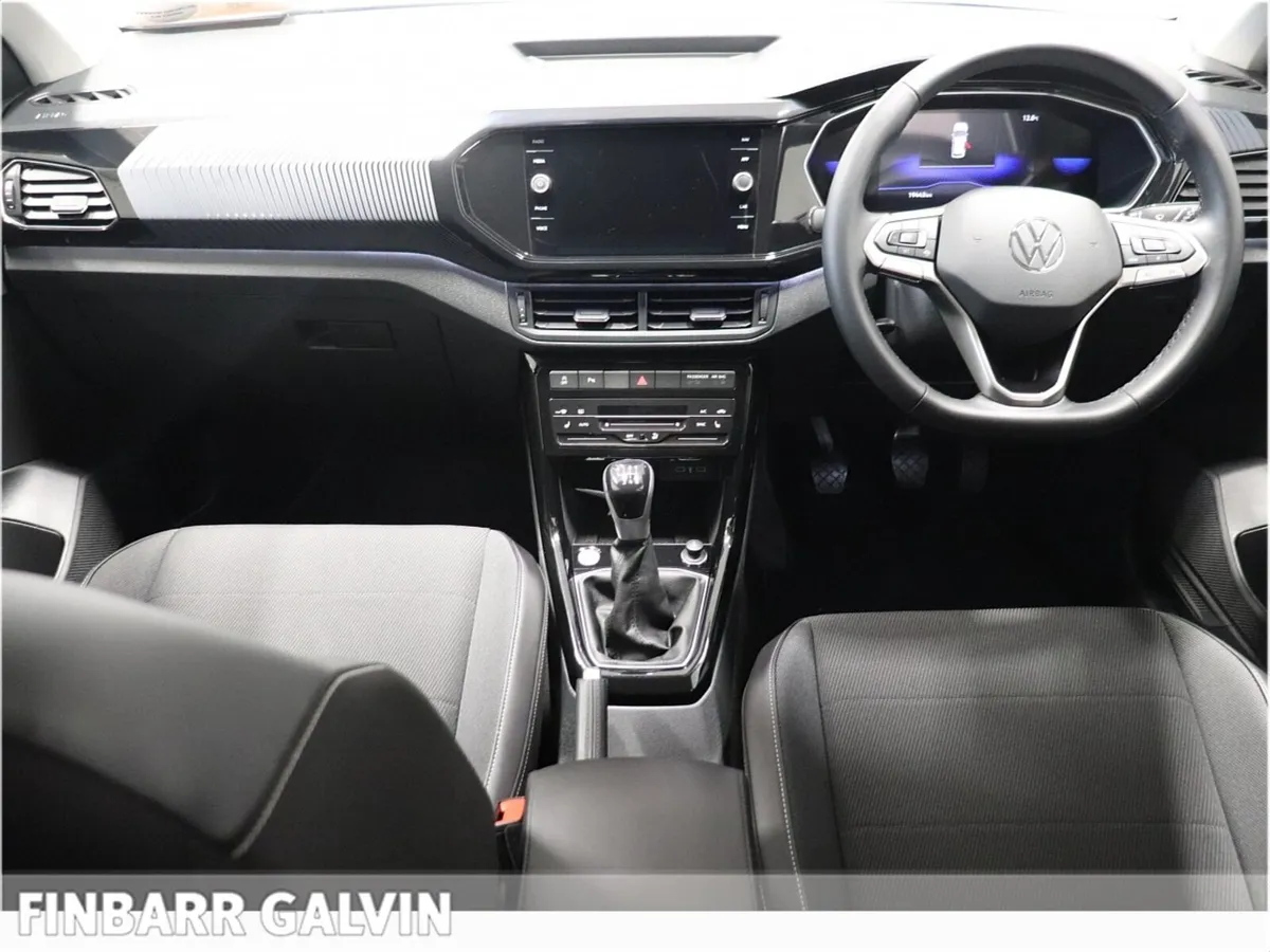 VW T-Cross 1.0 TSI R LINE - Image 4