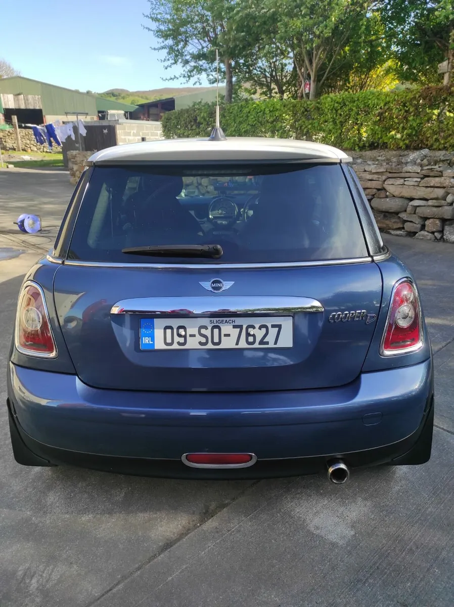 Limited Edition Mini Cooper Camden - Image 4