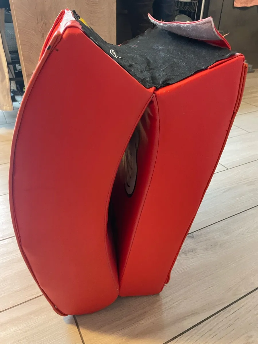 Mario junior gaming chair - Image 2