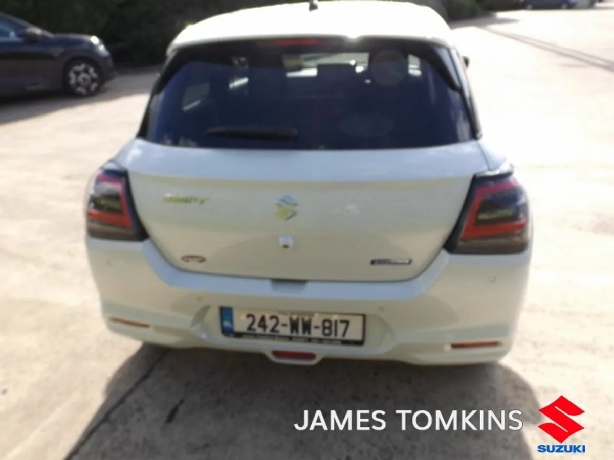 Suzuki Swift Swift 1.2 Mild Hybrid Motion CVT - Image 4