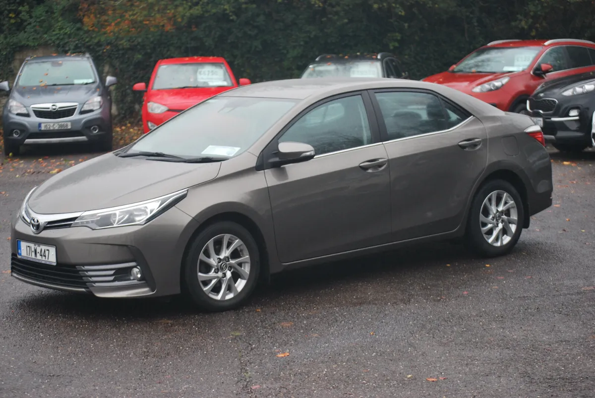 Toyota Corolla 2017 Luna 1.4 D4D - Image 1