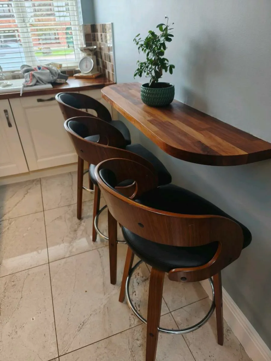 4 Kitchen Stools - Image 2