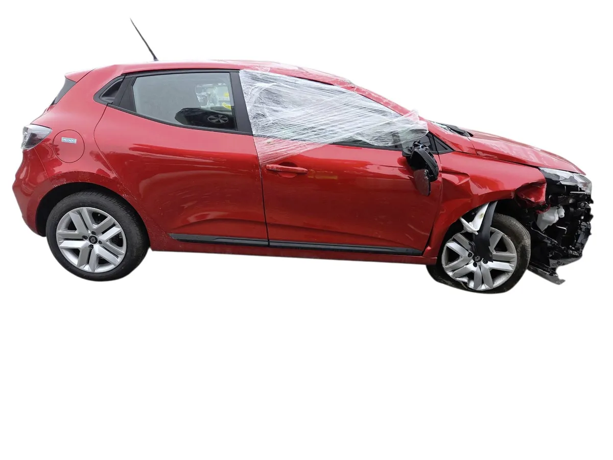 2025 RENAULT CLIO For Breaking/Dismantling - Image 2
