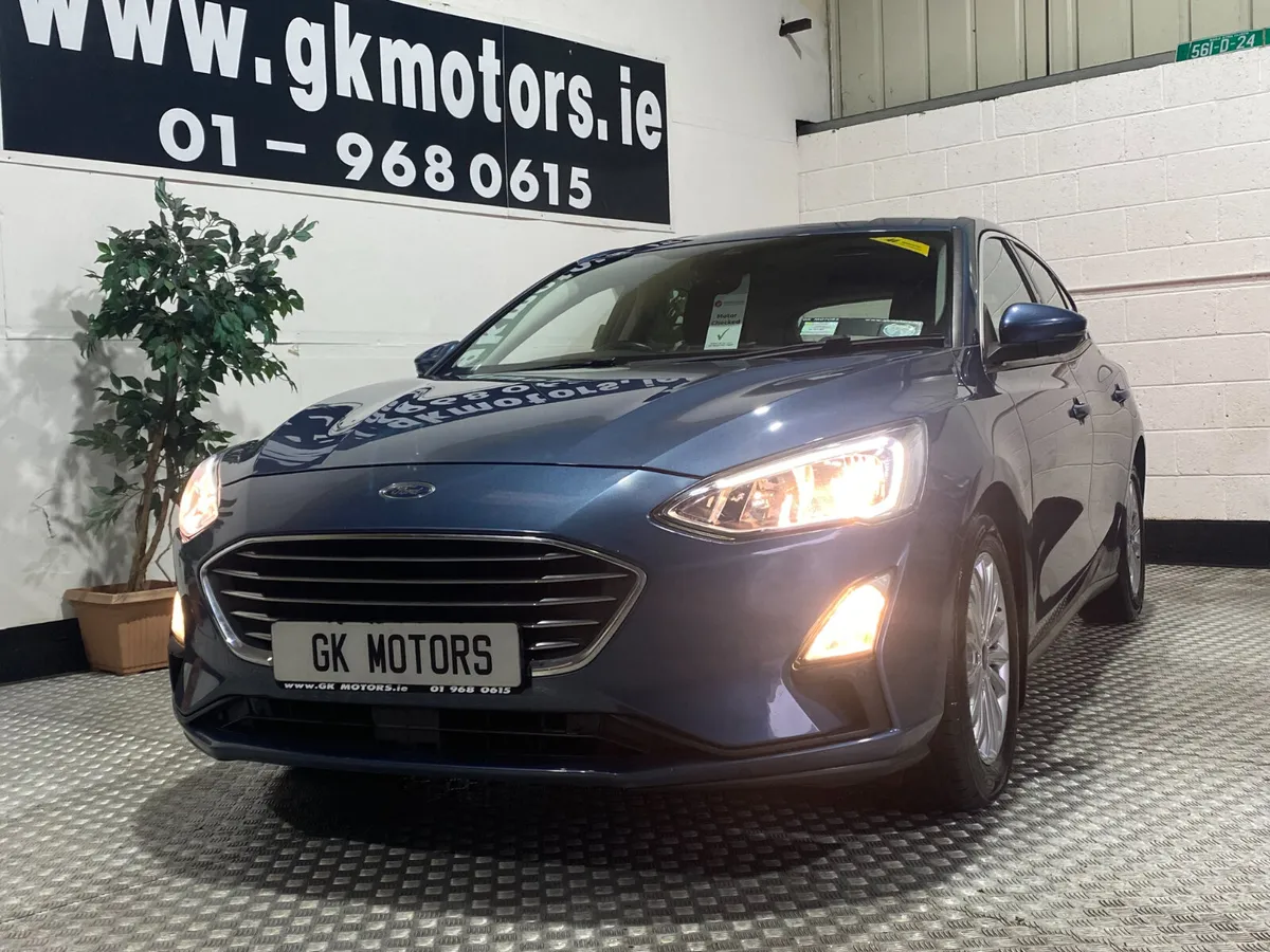 Ford Focus 2019///TITANIUM//FINANCE AVAILABLE - Image 3