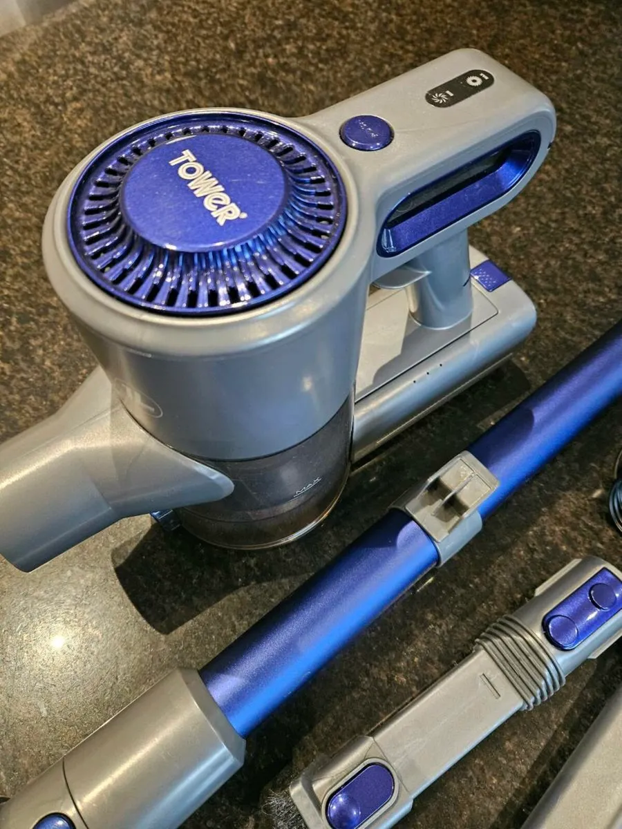 Tower VL30 Cordless vacuum cleaner - Image 1