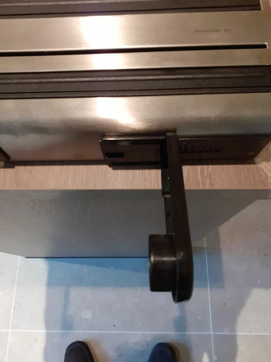 Kitchen Roll Holder - Image 4