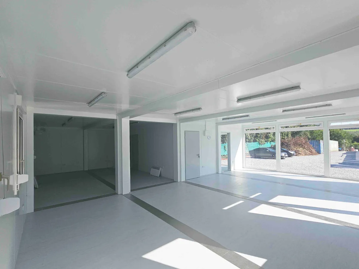 Expandable Modular Office Unit - Image 4