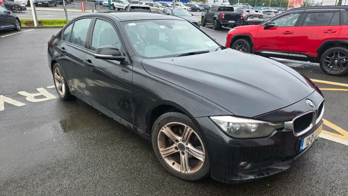 BMW 318 - Image 2