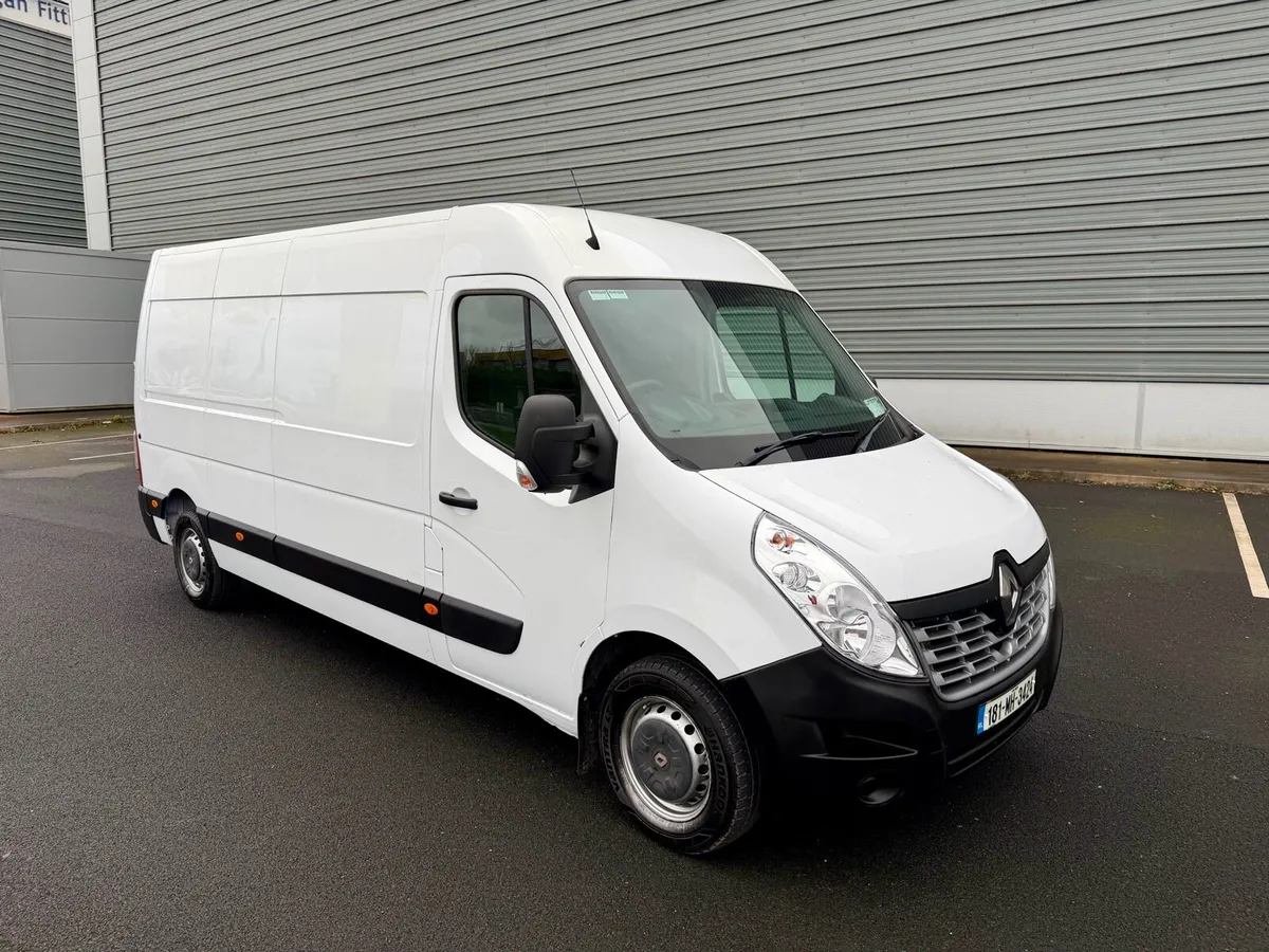 2018 Renault Master Very Low Mileage - Image 1