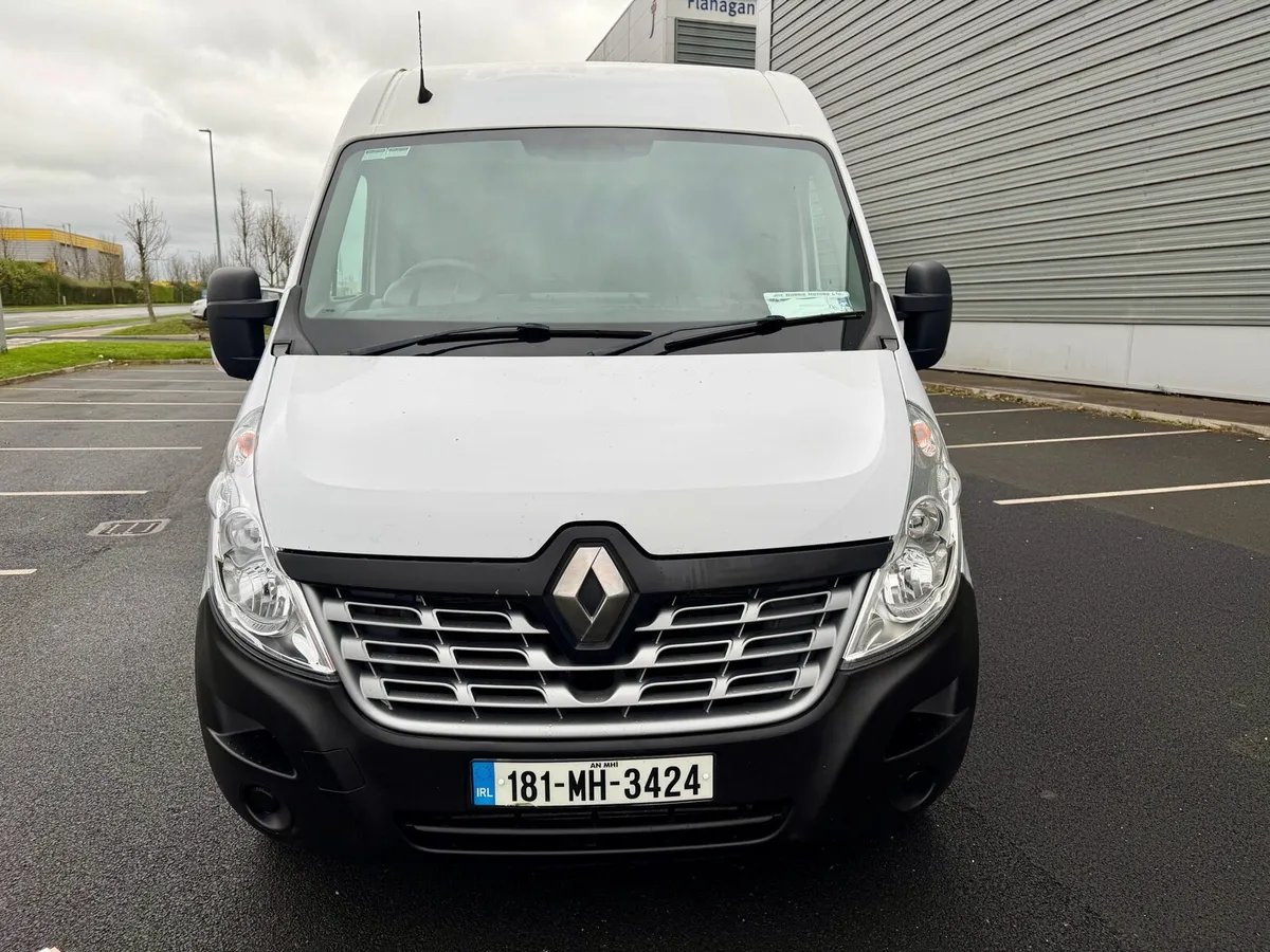 2018 Renault Master Very Low Mileage - Image 2